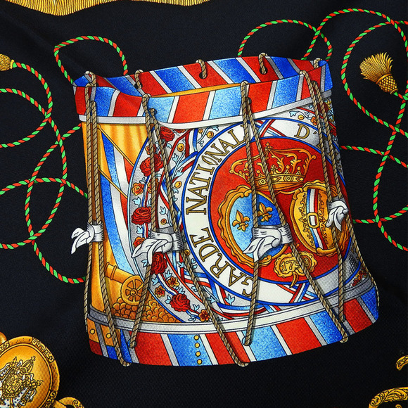 HERMES Black Silk Scarf - Picture 4 of 11